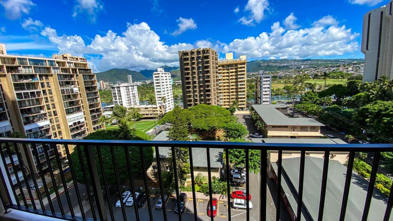 WAIKIKI BANYAN SUITES w FREE PARKING Honolulu Zewnętrze zdjęcie